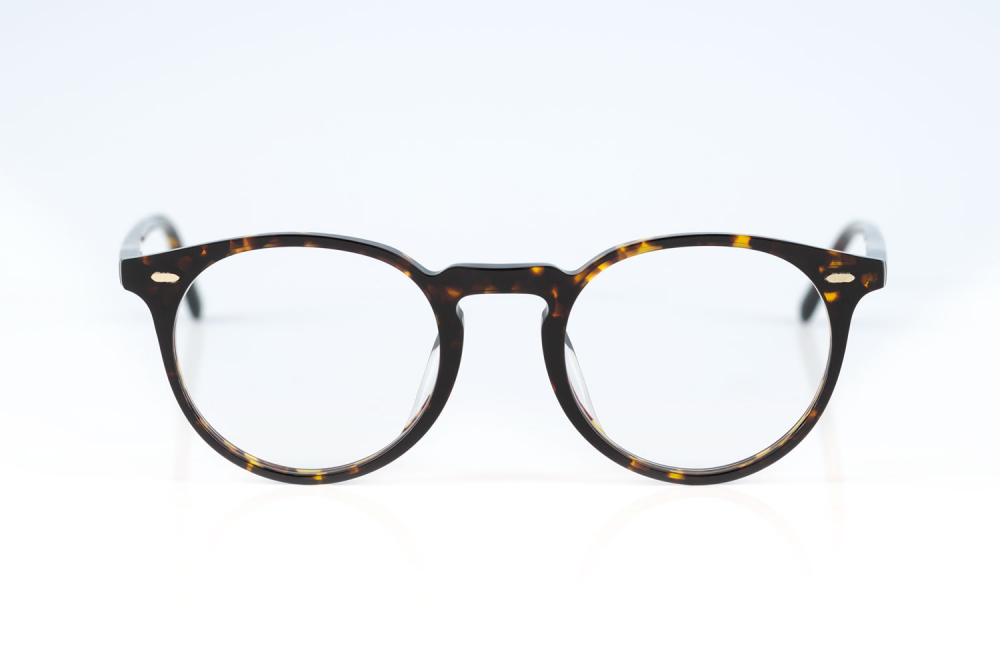 Oliver Peoples – N.02 – 1741 – flache Pantobrille aus Acetat in havanna Braun – made in Japan – KITSCHENBERG Brillen